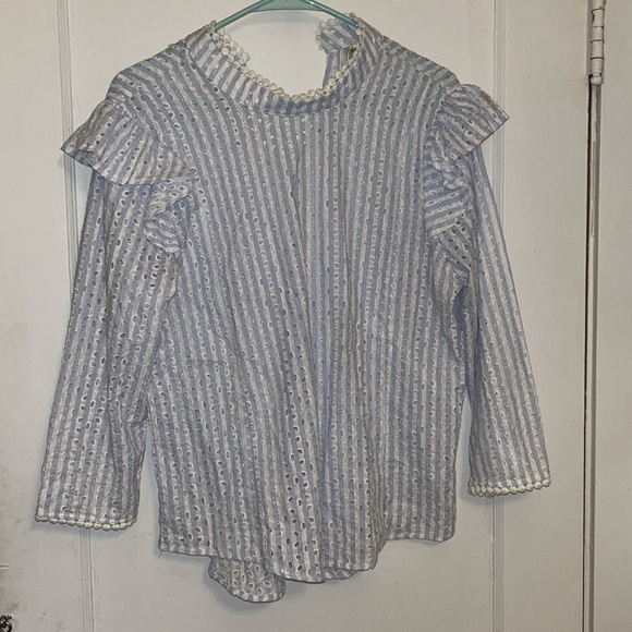 Women's White Eyelet Top - Picture 5 of 8